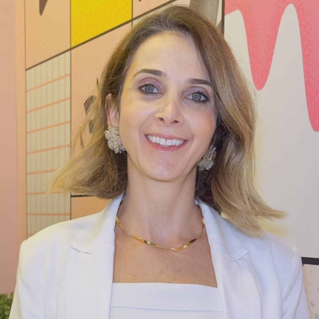 Dra Renata Arakelian