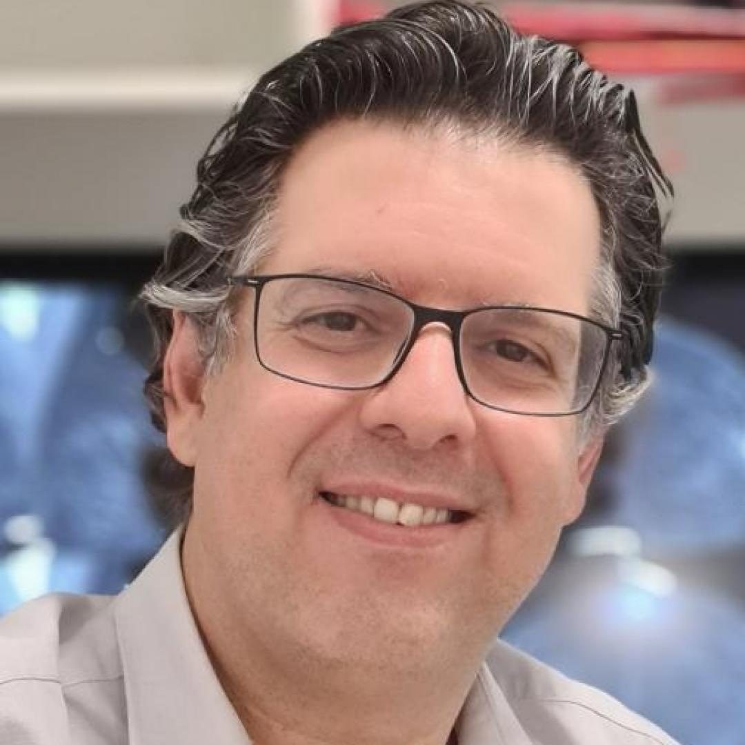 Dr. Luciano Fernandes Chala